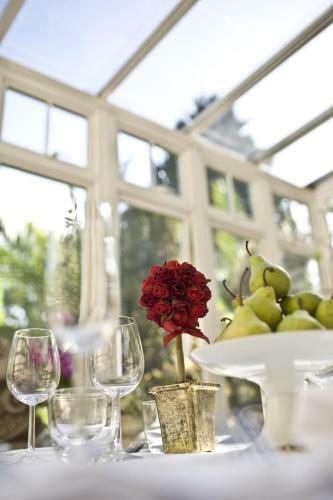 Overcliffe Hotel
