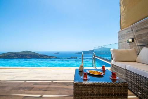 Villa Mona Roza, Kalkan