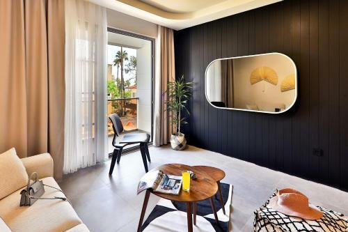 Hotel Luff Suites