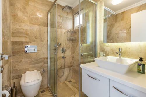 Villa Azure Dream Suite