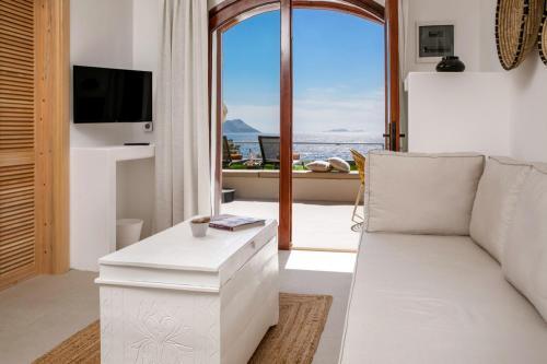 Villa Kale Suites With Heated Pool In Winter