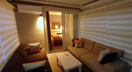 Un Amor Hotel
