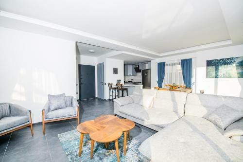 Villa Deida & Laoda