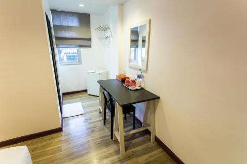 Hotel First House