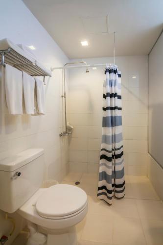 Hotel First House