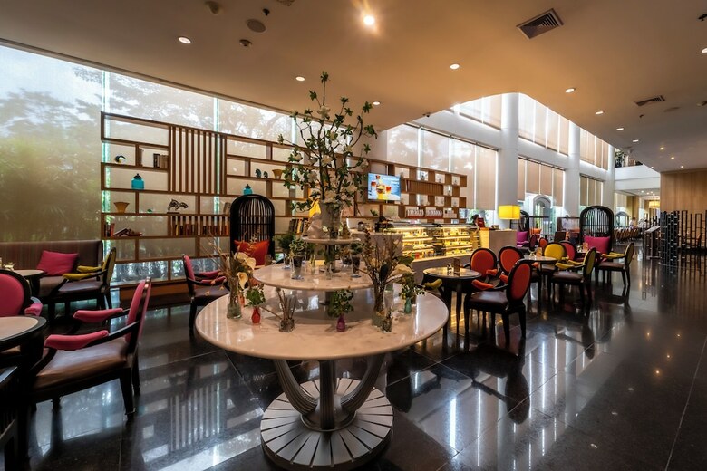 Hotel Century Park