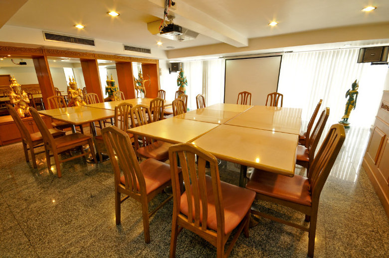 Hotel Samran Place