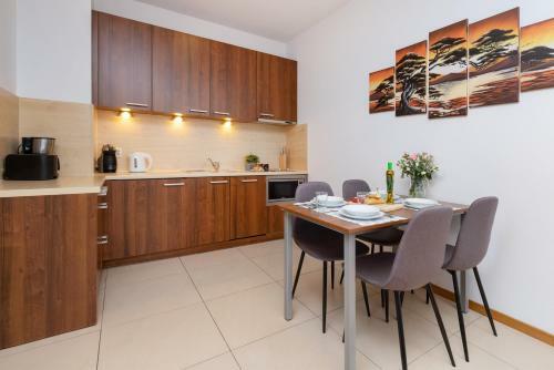 Apartamento Villa 4 Pory Roku By Renters