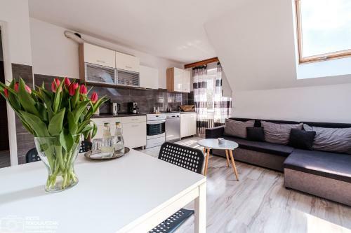 Apartament 27