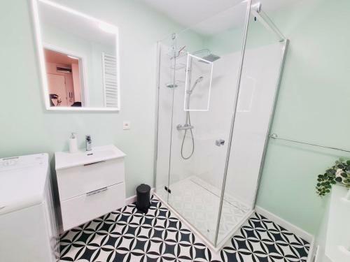 Mountain View 2-double Bedroom Apartment