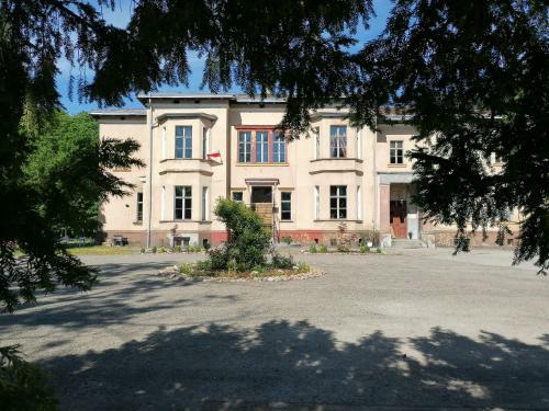 Apartamento Pa?ac Paprotno