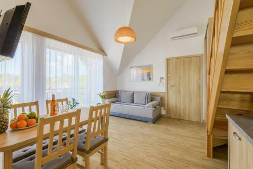 Apartamenty Piamola Willa Zacisze K?ty Rybackie