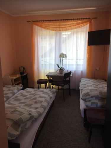 Hostal Pensjonat ''tryton''