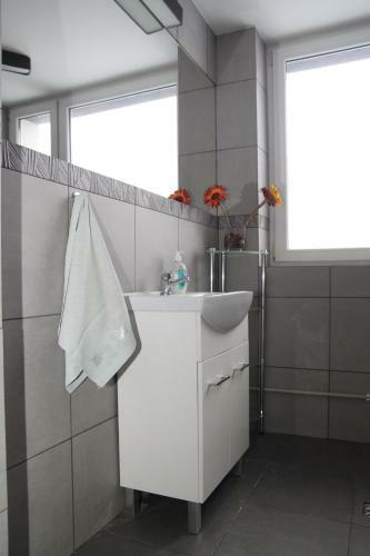 Helio Hostel