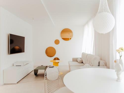 Jupiter Silesian Place Apartments