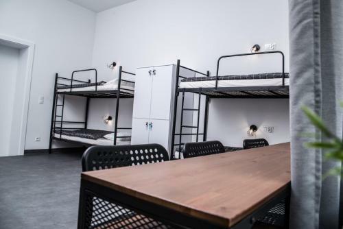 Albergue Chopin Host