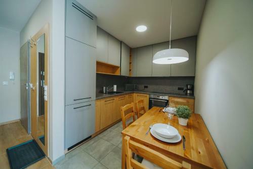 Apartament Silence Triventi Z Widokiem Na ?nie?k?