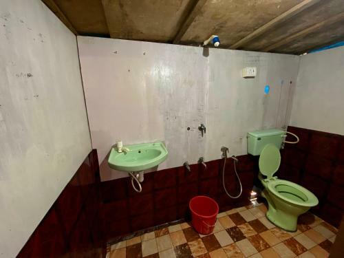 Hostal Flavia Guest House