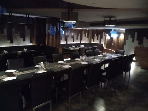 Hotel Gagan Suite