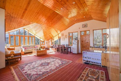 Villa Ekostay - Bison Penthouse
