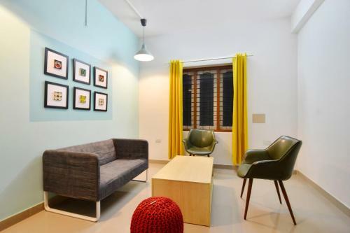 Hostal Oyo 79000 Grace Apartment