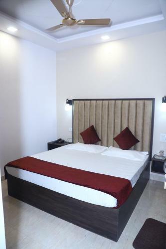 Hotel The Divine Oak