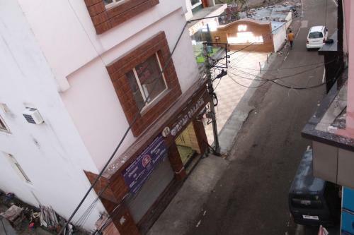 Hotel Trimrooms Jmc Katra