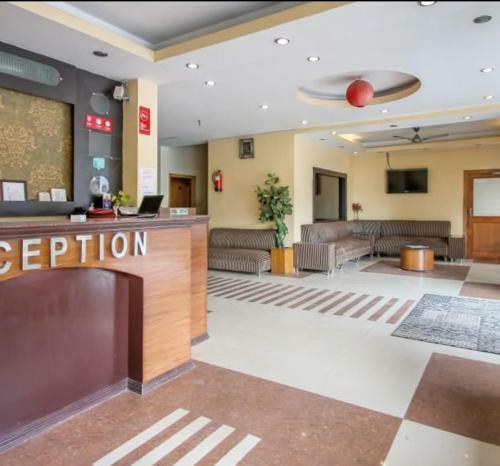 Hotel Aj International