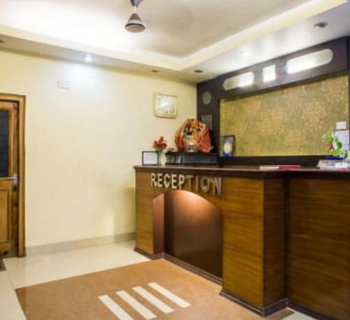 Hotel Aj International
