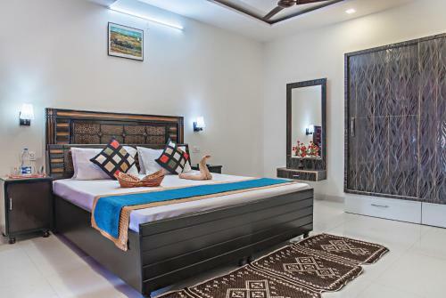 Apartamento 3 Bhk L Serviced Apt L Sun Set View