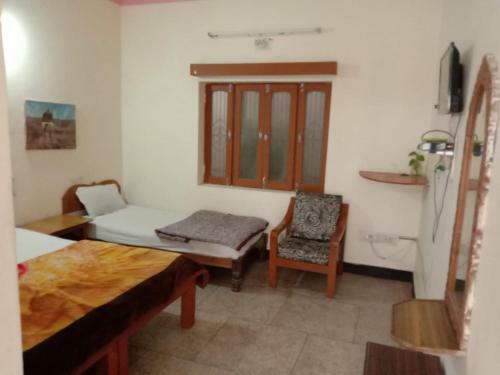 Hotel Yogi Lodge