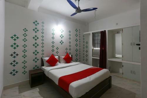 Hotel Oyo 61919 Piyush Residency