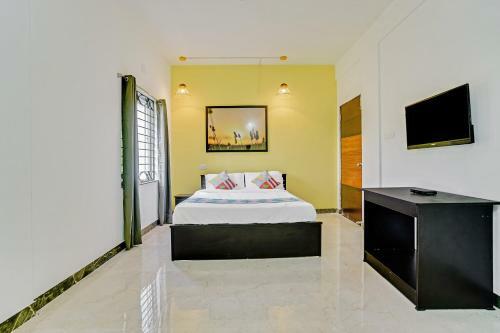 Hostal Oyo Home 42364 Elegant