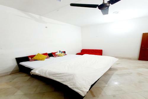 Hotel Pop 84868 Moonlight Guest House