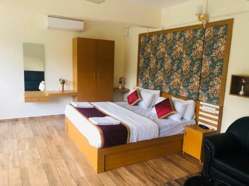 Hotel Thenmala Hormuz Inn