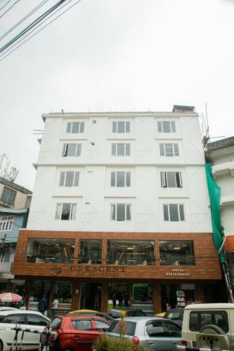 Hotel Crescent International