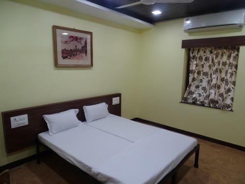 Hostal Hotel Bakul