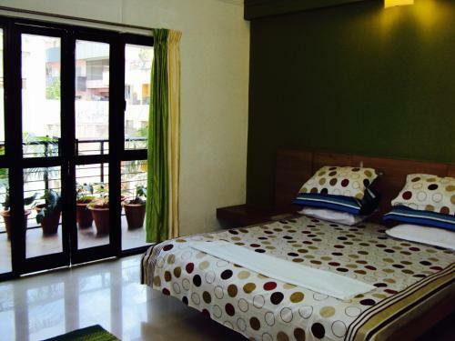 Hotel Yashada Vishramdham