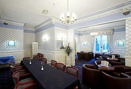 The Kveldsro House Hotel