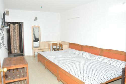 Albergue White House Anandagiri