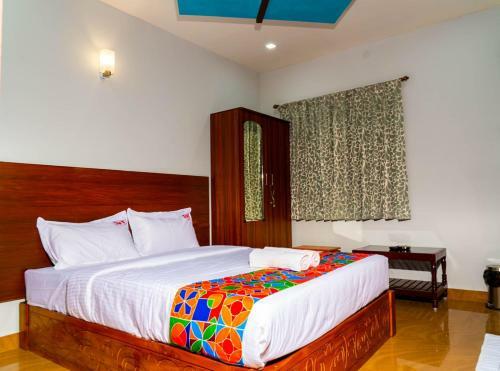Hotel Yogi Cool Stay Residency