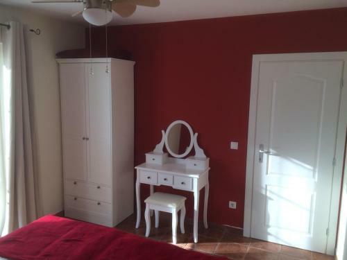 Antonio Solimar Apartments