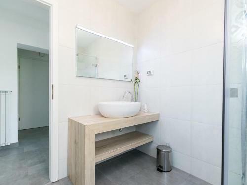 Oliver Apartment