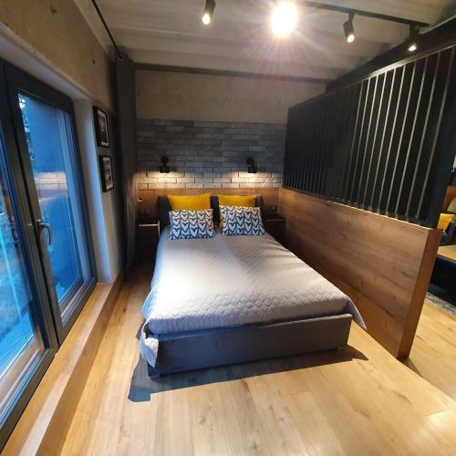 Apartamenty K?pielowa Czarny