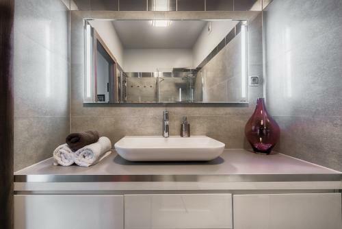 Apartament Superior de Lux - Porta Mare