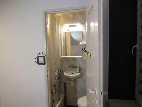 Bed & Breakfast Go?ciniec Nad Jarem