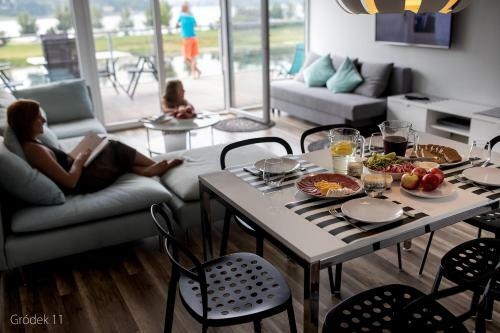Apartment S?oneczny Gr�dek 11