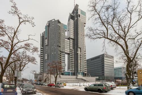 Goodhome - Sea Towers Apartment