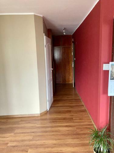 Gdynia Centrum, Apartament Blisko Pla?y