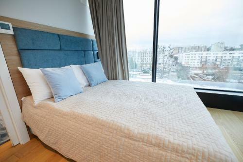 Aparthotel Square - By The Sea